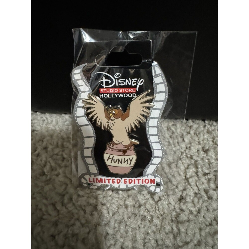 2024 Disney DSSH PIN Feathered Series Owl Winnie The Pooh LE 400 D23